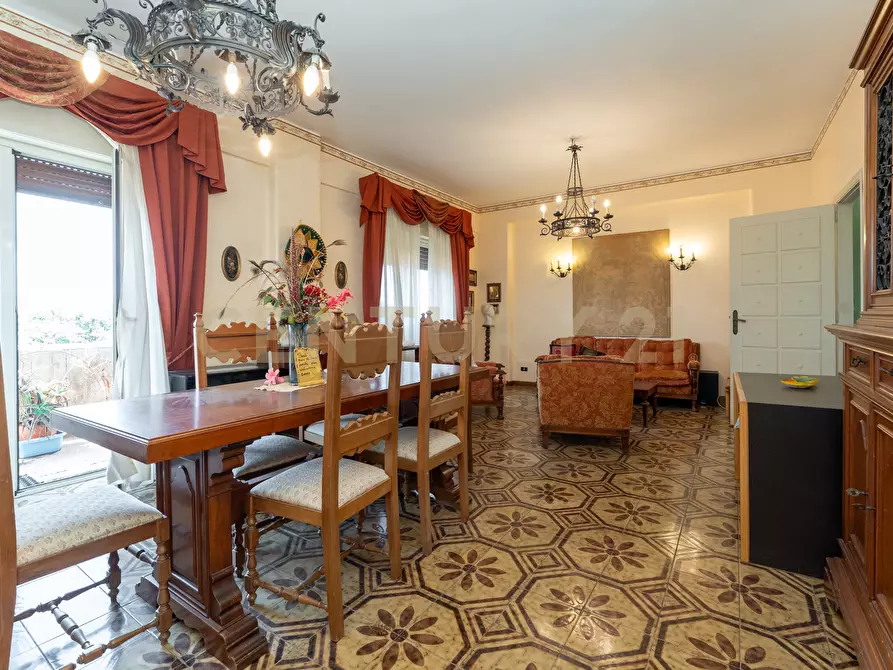 Immagine 2 di Pentalocale in vendita  in Via Madonna delle Lacrime 64 a Catania