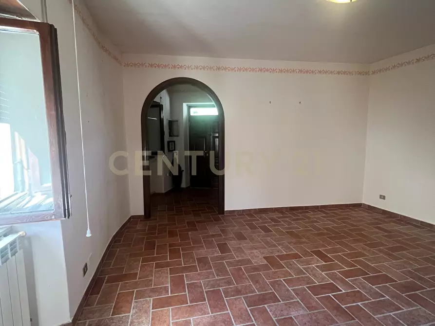 Immagine 2 di Bilocale in vendita  in Via delle Pieve 9 a Semproniano