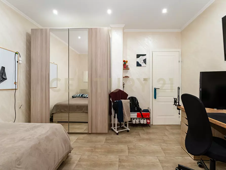 Immagine 17 di Attico in vendita  in Via Macello 13/A a Catania