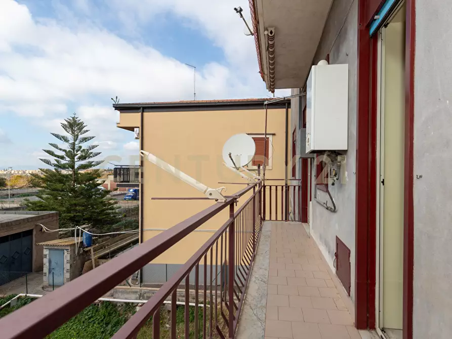 Immagine 15 di Pentalocale in vendita  in Via Casale dei Greci 34 a Adrano