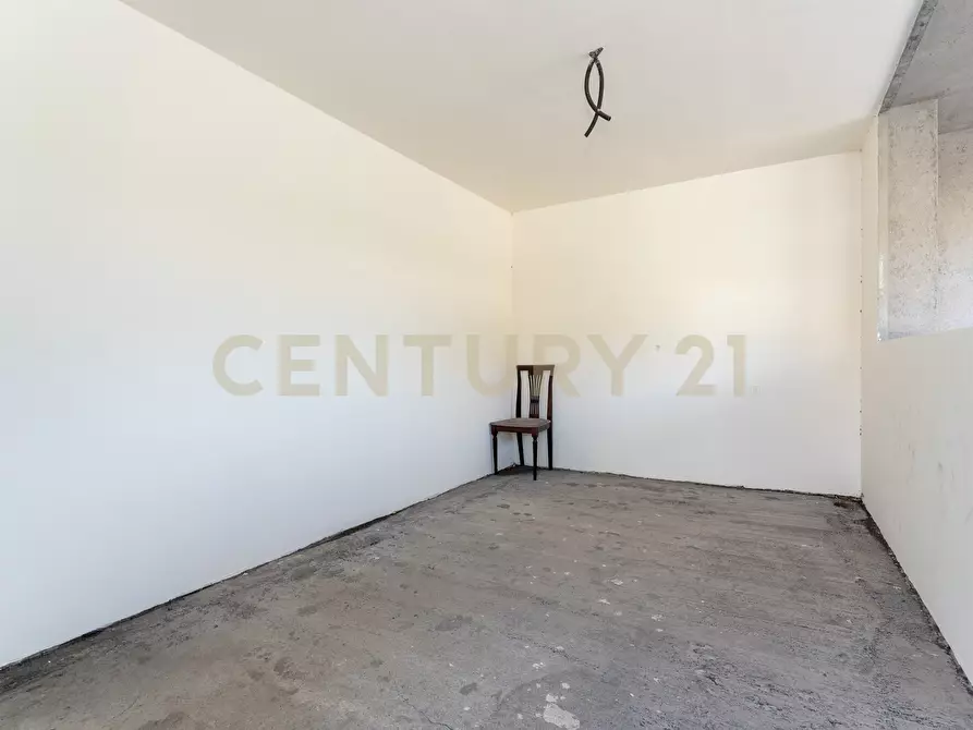 Immagine 17 di Locale commerciale in vendita  in Via Alfred Nobel snc a Misterbianco