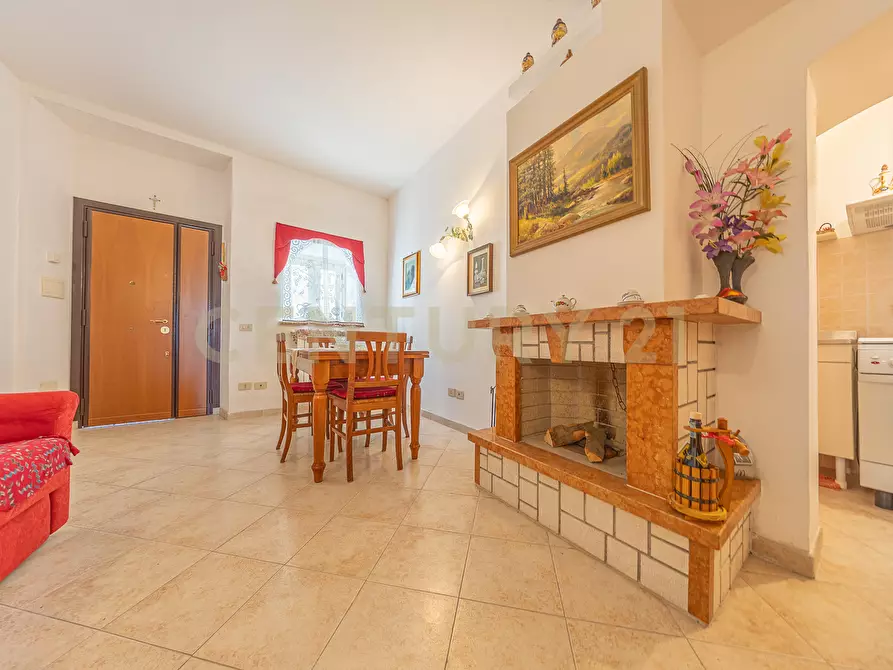 Immagine 2 di Bilocale in vendita  in Borgo di Sotto 33 a Roma