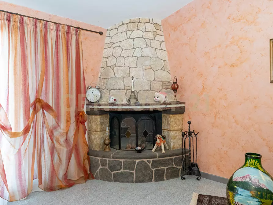 Immagine 67 di Villa in vendita  in Strada Provinciale 158 a Biancavilla