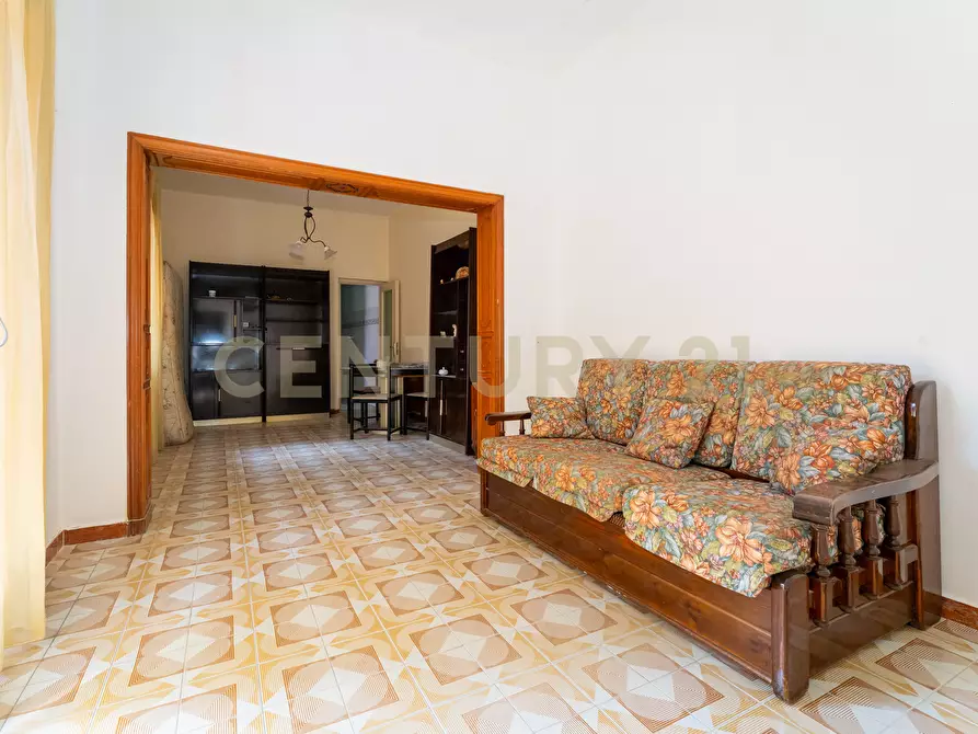 Immagine 19 di Rustico / casale in vendita  in Via Chiesa Madre 3 a Catania