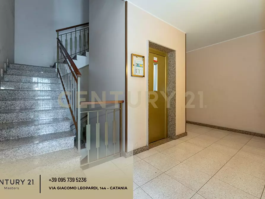 Immagine 21 di Quadrilocale in vendita  in Via Gesualdo Bufalino 1 a Aci Catena