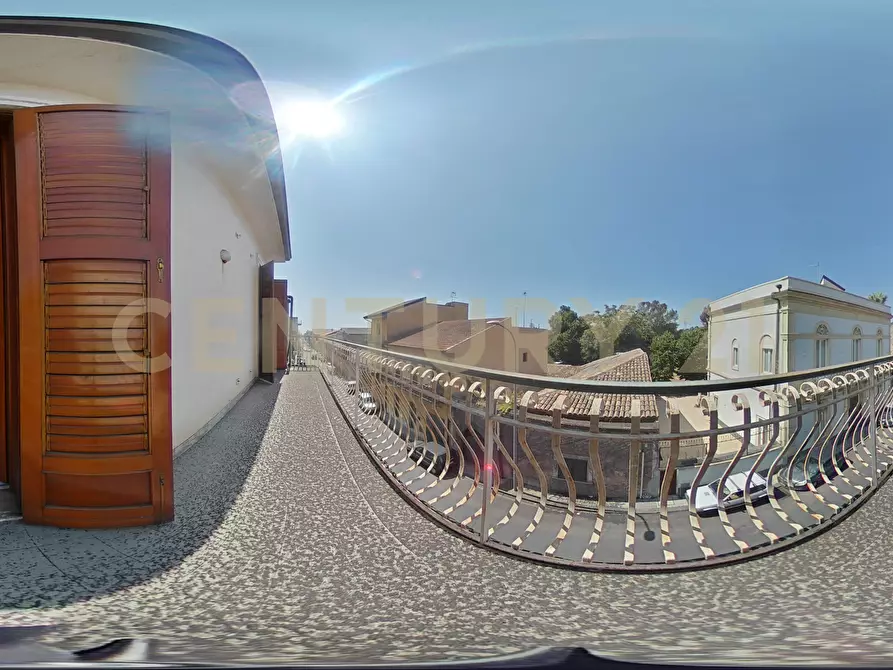 Immagine 51 di Pentalocale in vendita  in Via Vittorio Emanuele 181 a Viagrande