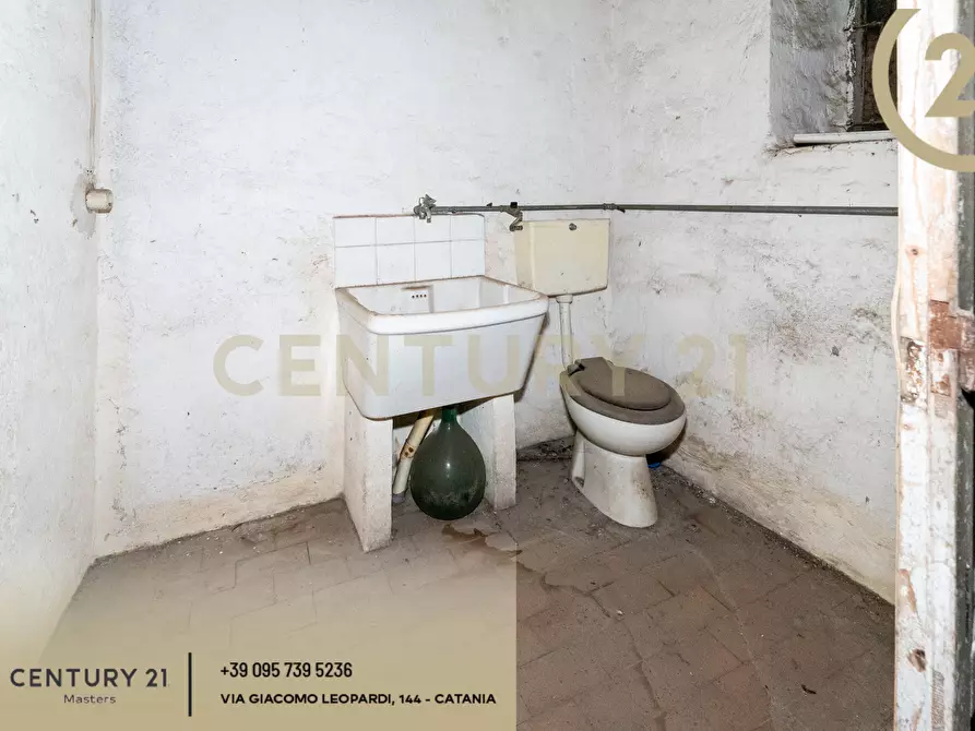 Immagine 16 di Rustico / casale in vendita  in Via Alessandro Manzoni 152 a Viagrande