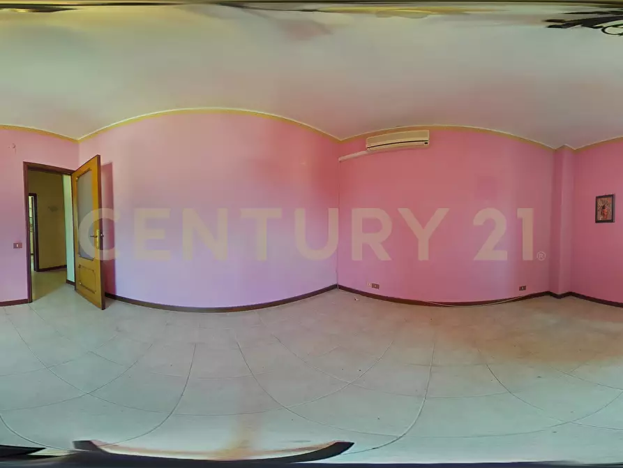 Immagine 48 di Trilocale in vendita  in Corso Indipendenza 185 a Catania