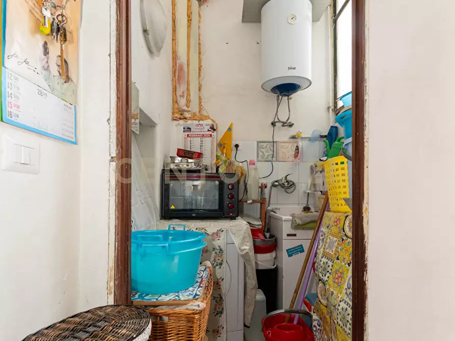 Immagine 17 di Trilocale in vendita  in VIA DELLE MEDAGLIE D'ORO 66 a Catania