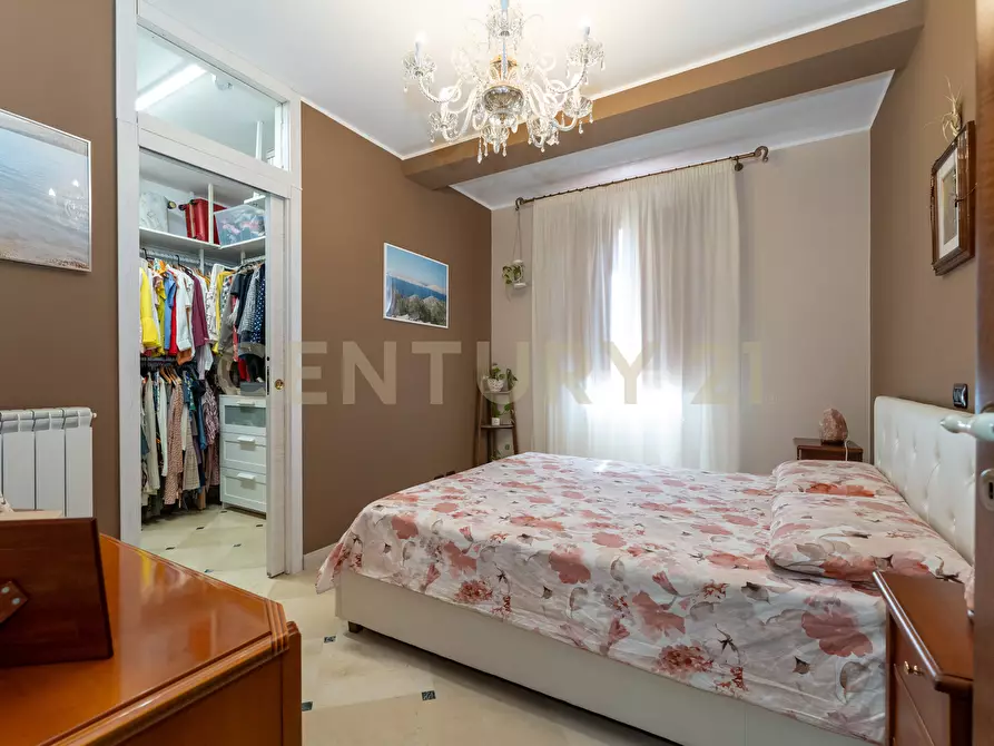 Immagine 31 di Appartamento in vendita  in Via Antonino di Sangiuliano 298 a Catania