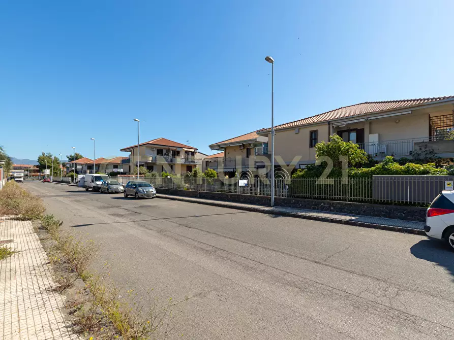 Immagine 39 di Porzione di casa in vendita  in Via Simone Neri 7 a Mascali