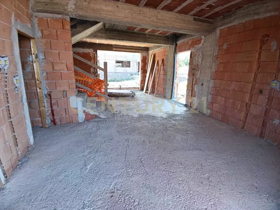 Immagine 42 di Casa bifamiliare in vendita  in VIA LEONCAVALLO 7 a Aci Sant'antonio