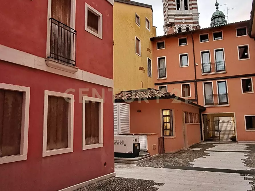 Immagine 15 di Terratetto in vendita  in Corso Giuseppe Mazzini 37 a Arzignano