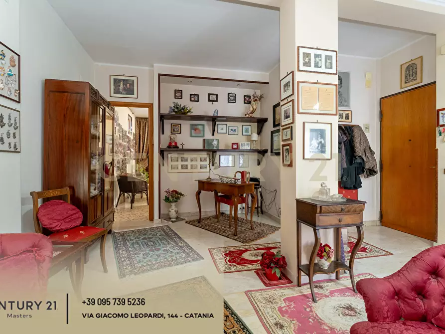 Immagine 53 di Attico in vendita  in Via Gargano 31 a Catania