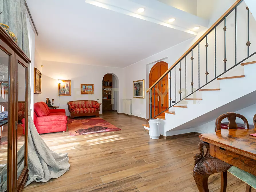 Immagine 7 di Villa in vendita  in Via Gela 95 a Caltagirone