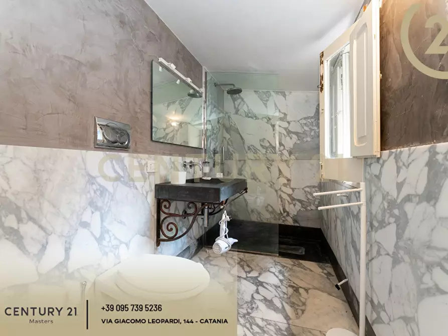 Immagine 62 di Casa indipendente in vendita  in Via Zaccà Rosolia 11 a Catania