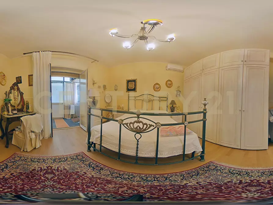 Immagine 45 di Quadrilocale in vendita  in Via Nizzeti 60 a Catania