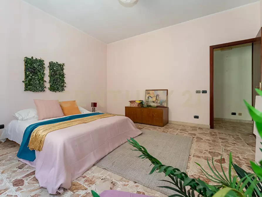 Immagine 14 di Appartamento in vendita  in Via Guglielmo Marconi 36 a Valverde