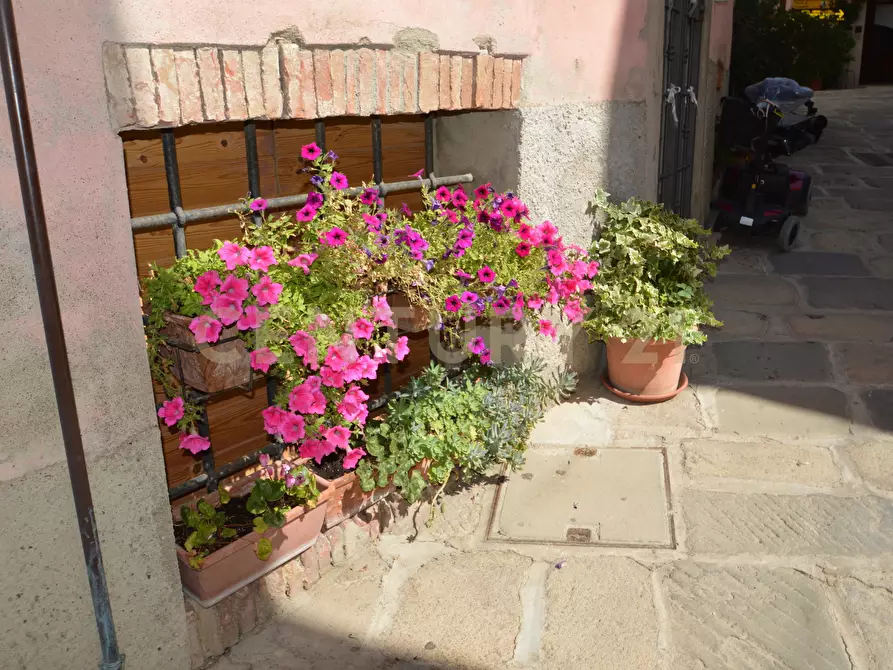 Immagine 8 di Trilocale in vendita  in Via degli Ugurgeri 1 a Grosseto