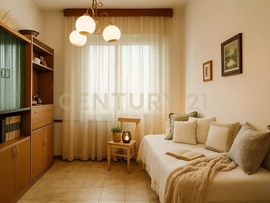 Immagine 28 di Trilocale in vendita  in Viale Dante Alighieri 1 a Radicofani