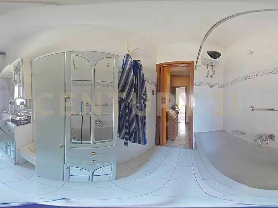 Immagine 56 di Appartamento in vendita  in Via Carmelitani 6 a San Giovanni La Punta