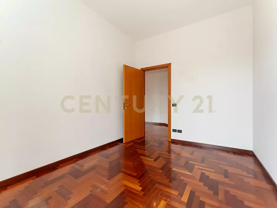 Immagine 41 di Quadrilocale in affitto  in Via Mineo 33 a Catania