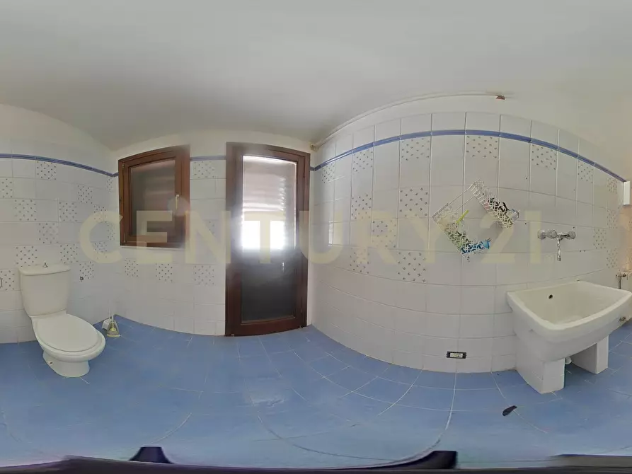 Immagine 52 di Quadrilocale in vendita  in Via Macello 86 a San Giovanni La Punta