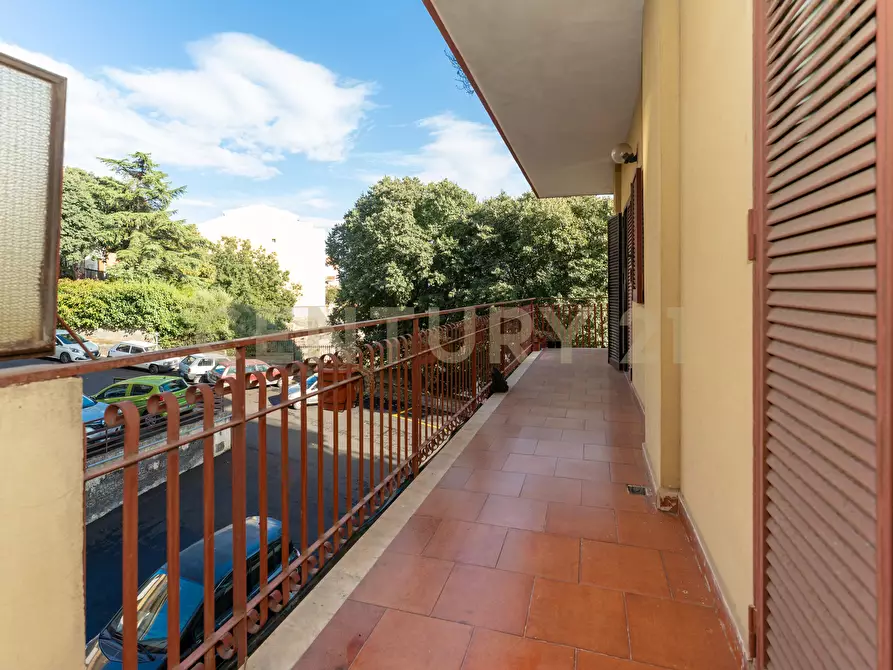 Immagine 16 di Pentalocale in vendita  in Via Cesare Battisti 34 a Belpasso