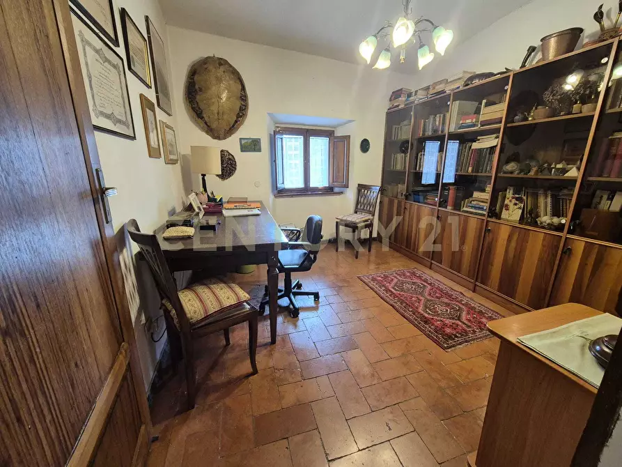 Immagine 18 di Attico in vendita  in Via Isidoro Maggi a Arcidosso