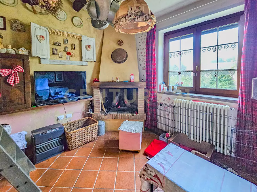 Immagine 8 di Porzione di casa in vendita  in Via Tribuno Tonini 1010 a Semproniano