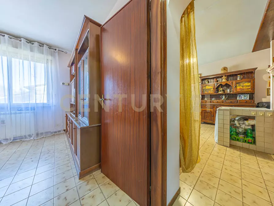 Immagine 21 di Quadrilocale in vendita  in Via Sardegna a Ronciglione