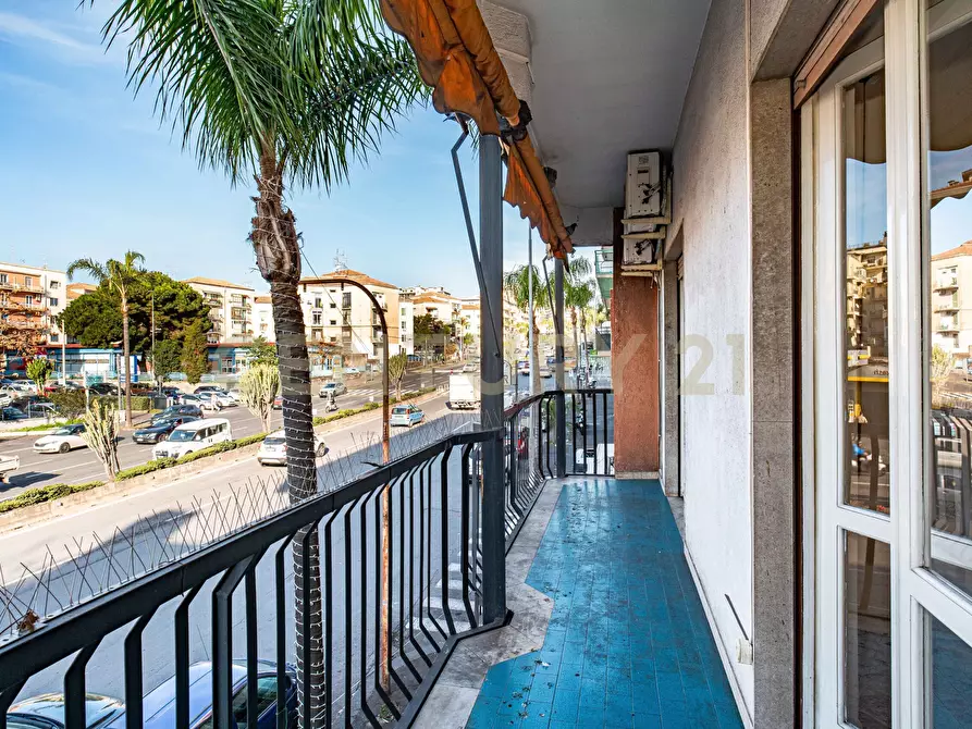 Immagine 20 di Quadrilocale in vendita  in Via Imperia 3 a Catania