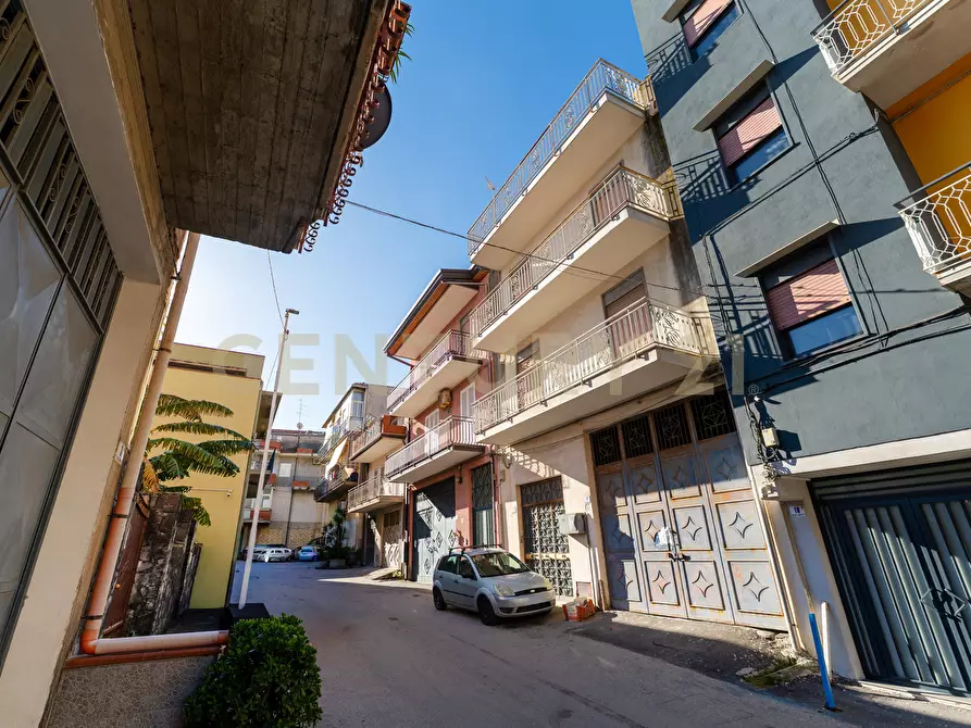 Immagine 3 di Casa indipendente in vendita  in Via del Chinotto 14 a Catania