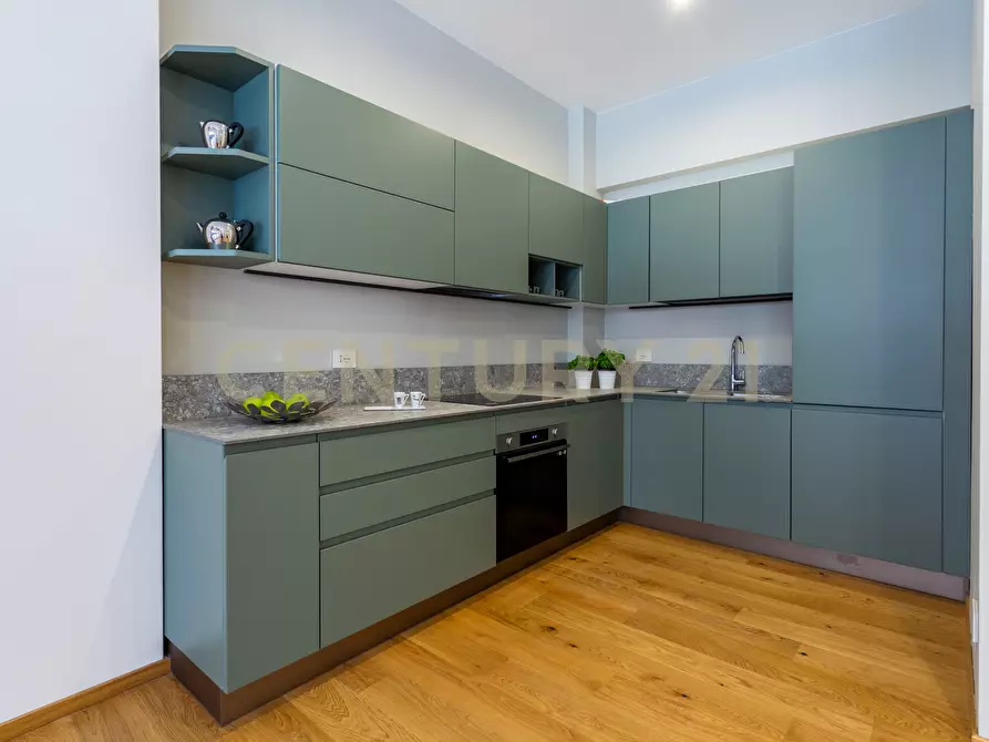 Immagine 4 di Loft/Open space in vendita  in Via dell'Olmata 30 a Roma