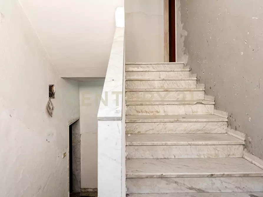 Immagine 7 di Quadrilocale in vendita  in Via dell'Adamello 17 a Catania