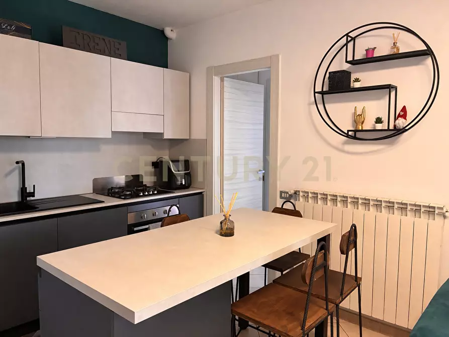 Immagine 9 di Bilocale in vendita  in Via della Pace 26 a Orbetello