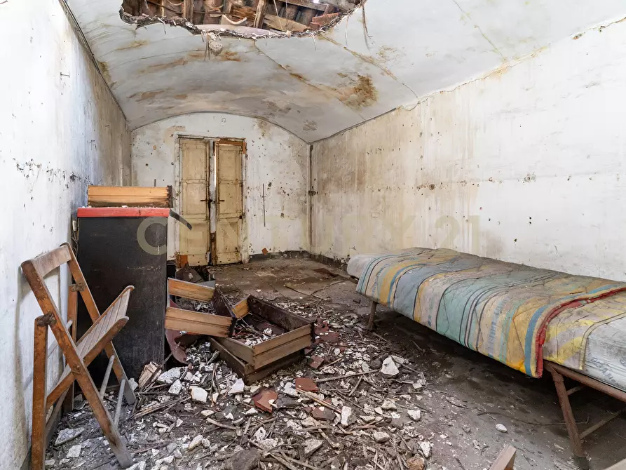 Immagine 31 di Casa indipendente in vendita  in Via Zia Lisa 252 a Catania