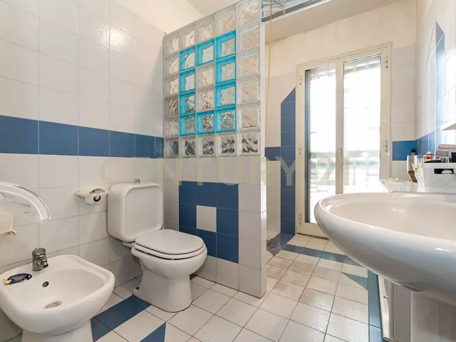 Immagine 19 di Villa in vendita  in Via Santa Rosa da Lima 17 a Catania