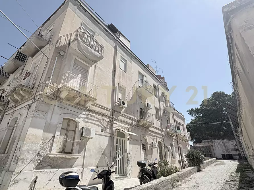 Immagine 14 di Bilocale in vendita  in Via Monfalcone 4 a Siracusa