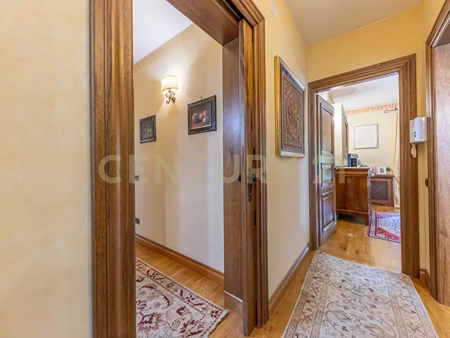 Immagine 35 di Villa in vendita  in Via di Battiferro 43 a Formello