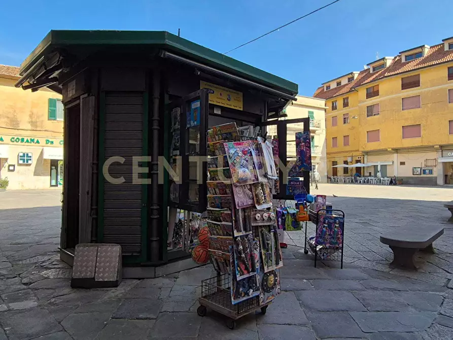 Immagine 4 di Edicola in vendita  in Piazza Eroe dei Due Mondi a Orbetello