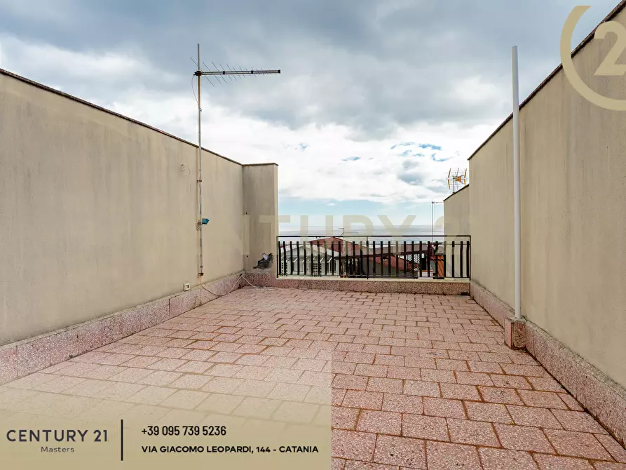 Immagine 31 di Trilocale in vendita  in Via Giuseppe Verdi 40 a Roccalumera