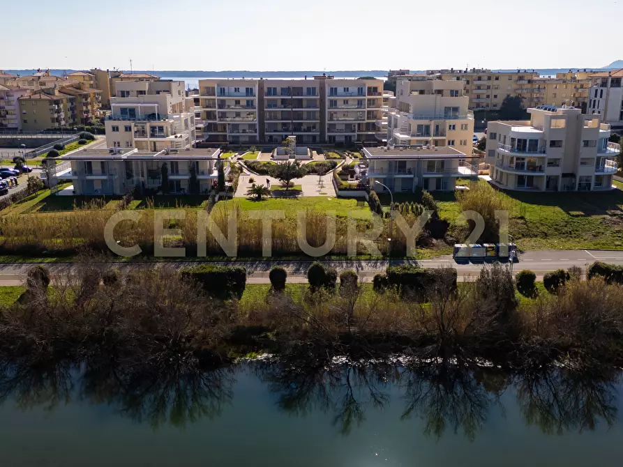 Immagine 1 di Quadrilocale in vendita  in Via Giovanni Falcone a Orbetello
