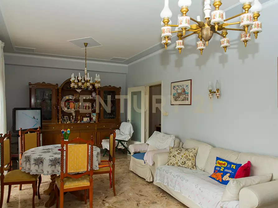 Immagine 35 di Quadrilocale in vendita  in Viale Pietro Querini 5 a Catania