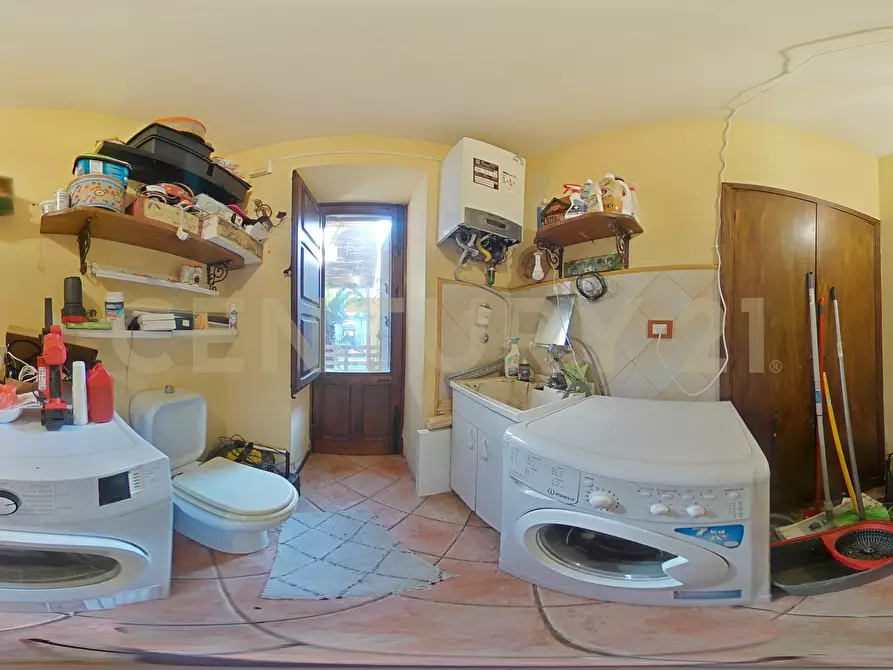 Immagine 52 di Casa indipendente in vendita  in Via Etnea 419 a Tremestieri Etneo