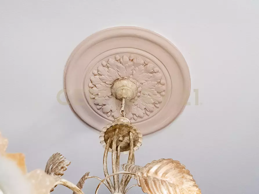 Immagine 12 di Villa in vendita  in Via Macello 47 a Catania