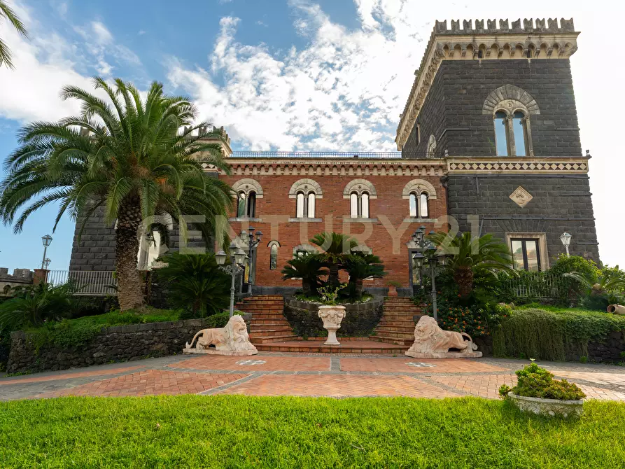 Immagine 30 di Rustico / casale in vendita  in Via Castelnuovo Don Bosco 68 a Acireale