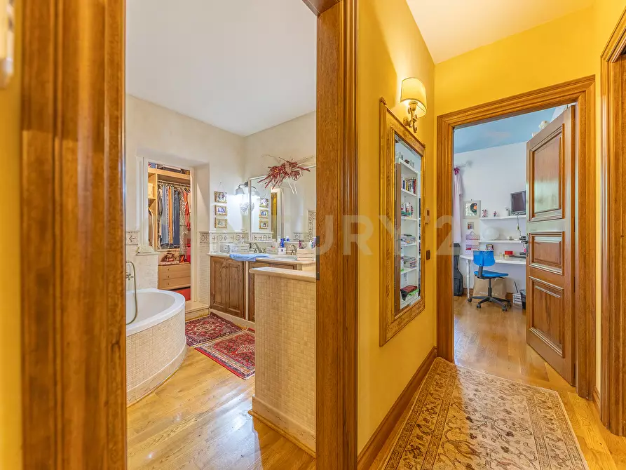 Immagine 37 di Villa in vendita  in Via di Battiferro 43 a Formello