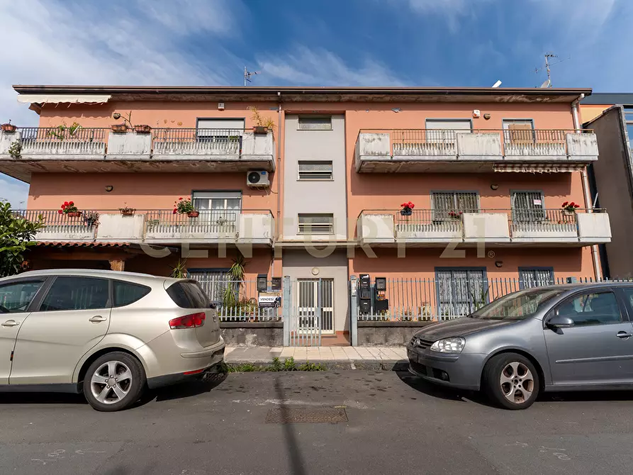Immagine 6 di Trilocale in vendita  in Via Amerigo Vespucci 45 a Mascali