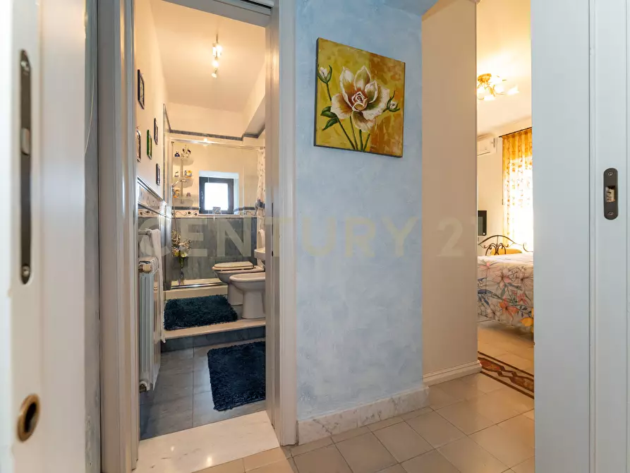 Immagine 36 di Appartamento in vendita  in Via Stazione 12 a Aci Castello